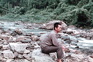 1966-1977_131_thumb.jpg