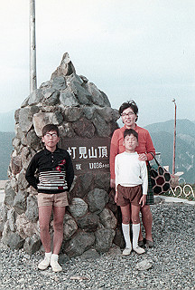 1966-1977_170_thumb.jpg