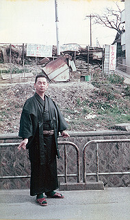 1966-1977_390_thumb.jpg