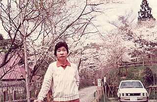 1979_602_thumb.jpg
