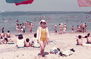 1979_703_thumb.jpg