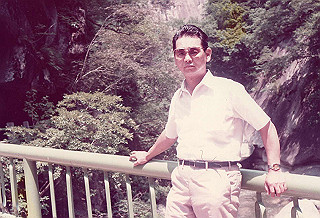 1979_765_thumb.jpg