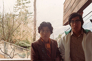 1979_851_thumb.jpg