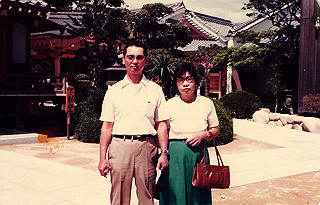 19809999_006_thumb.jpg