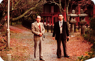 19811128_001_thumb.jpg