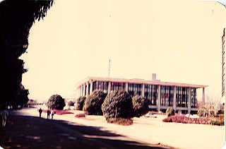 19820399_005_thumb.jpg
