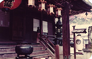 19821107_010_thumb.jpg