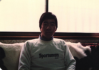 19830101_103_thumb.jpg