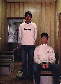 19830101_107_thumb.jpg