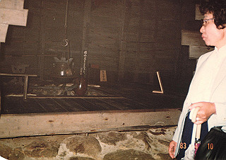 19830410_165_thumb.jpg