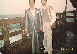 19830410_166_thumb.jpg