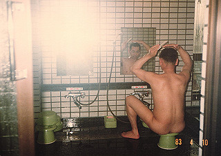 19830410_182_thumb.jpg