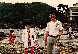 19830700_042_thumb.jpg