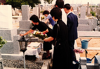 19830900_002_thumb.jpg