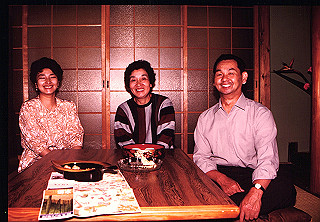 19831099_008_thumb.jpg