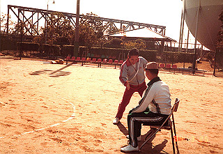 19840325_001_thumb.jpg