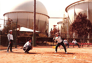 19840325_005_thumb.jpg