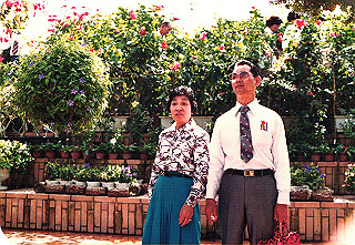 19840499_028_thumb.jpg