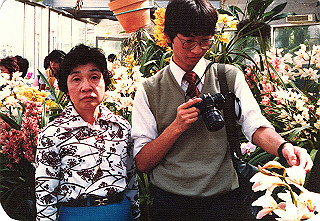 19840499_031_thumb.jpg