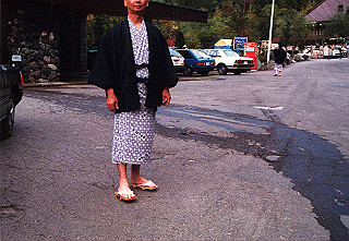 19841009_005_thumb.jpg