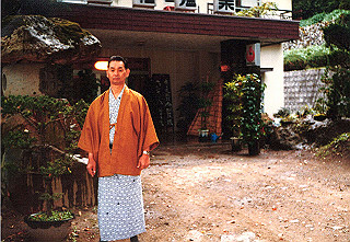 19841010_114_thumb.jpg