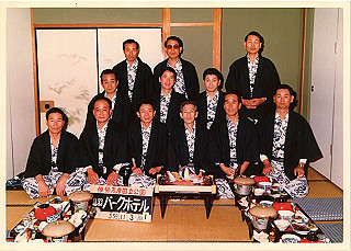 19841103_006_thumb.jpg