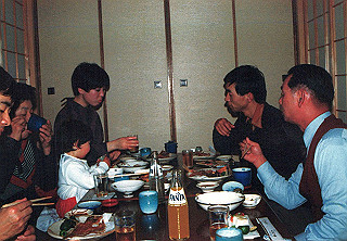 19851200_005_thumb.jpg