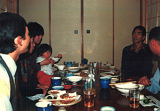 19851200_006_thumb.jpg