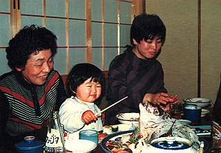 19851200_007_thumb.jpg