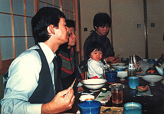 19851200_014_thumb.jpg