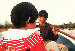 19870300_012_thumb.jpg