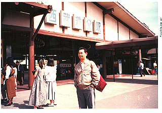 19870502_014_thumb.jpg
