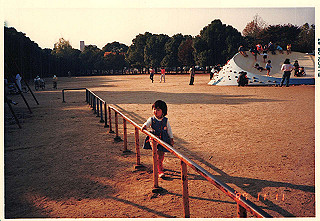 19871111_008_thumb.jpg
