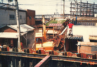 19880403_025_thumb.jpg