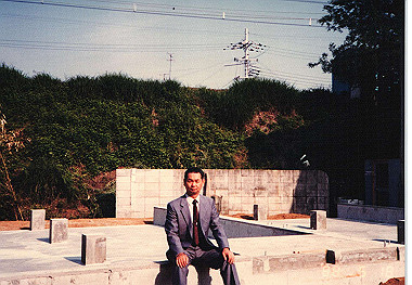 19880520_065_thumb.jpg