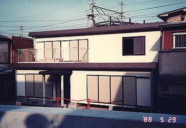 19880529_082_thumb.jpg