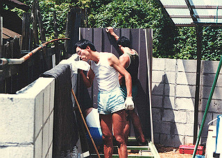19880899_002_thumb.jpg