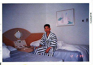 19890212_010_thumb.jpg
