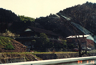 19890326_107_thumb.jpg