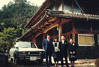 19890326_131_thumb.jpg