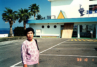 19891001_003_thumb.jpg