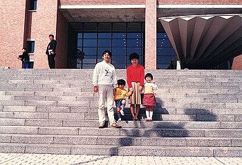 19900408_001_thumb.jpg