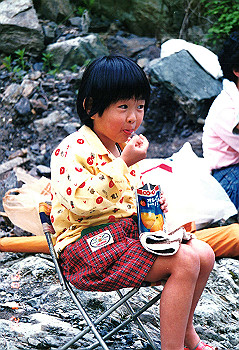19900429_003_thumb.jpg