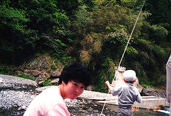 19900429_010_thumb.jpg