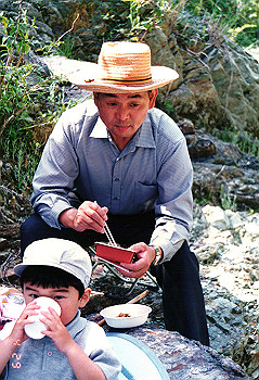 19900429_012_thumb.jpg