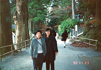 19901123_015_thumb.jpg