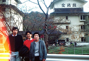 19901123_035_thumb.jpg