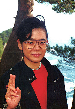 19901125_007_thumb.jpg