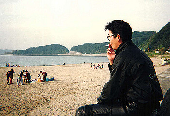 19910399_909_thumb.jpg