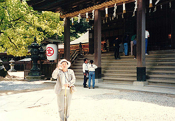 19920501_014_thumb.jpg